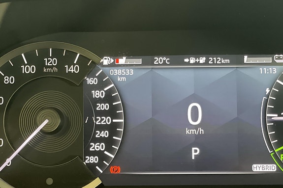 Land Rover Range Rover Evoque 24 of 30