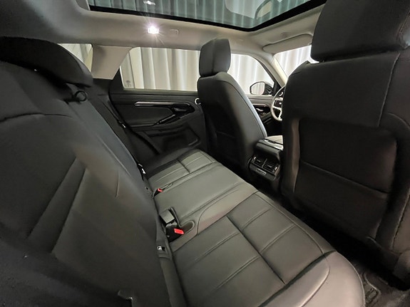 Land Rover Range Rover Evoque 3 of 30