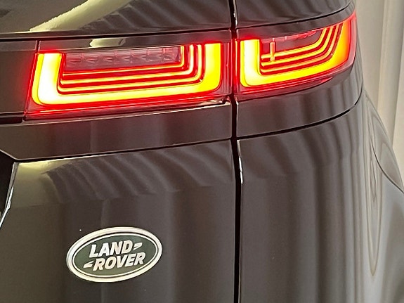 Land Rover Range Rover Evoque 7 of 30