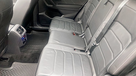 Volkswagen Tiguan Allspace 11 of 12