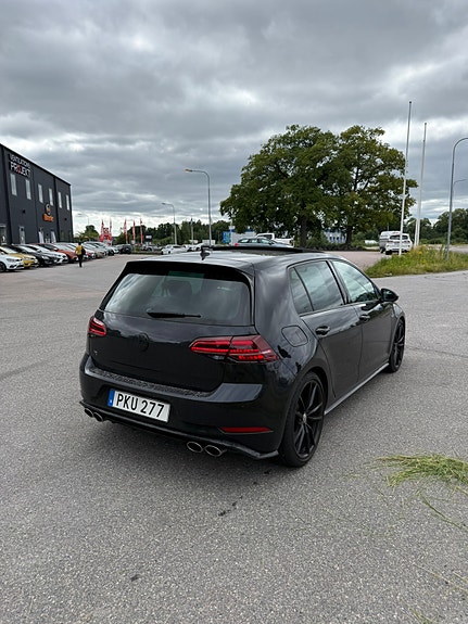 Volkswagen Golf VII 3 of 5