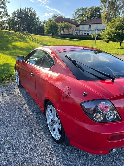 Hyundai Coupe 15 of 18