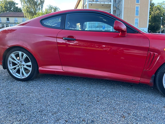 Hyundai Coupe 13 of 18