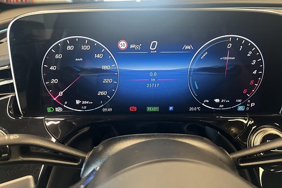 Mercedes-Benz E300 de 12 of 22