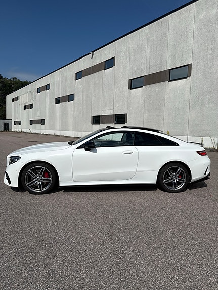 Mercedes-Benz E220 d 3 of 9