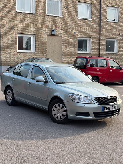 Skoda Octavia 3 of 19