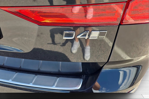 Volvo XC60 13 of 21