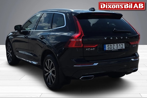 Volvo XC60 5 of 21