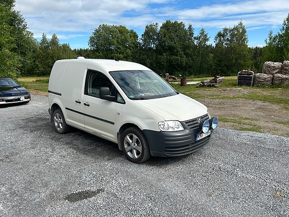 Volkswagen Caddy 2 of 4