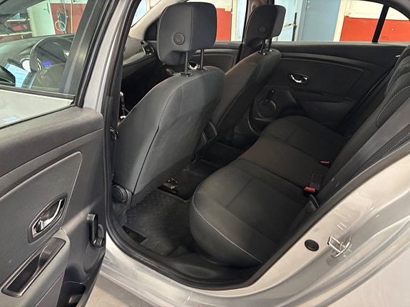 Renault Megane 6 of 6