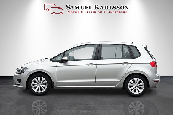 Volkswagen Golf Sportsvan 6 of 17