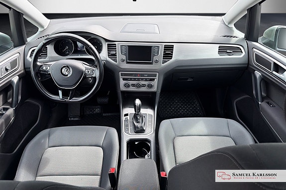 Volkswagen Golf Sportsvan 14 of 17