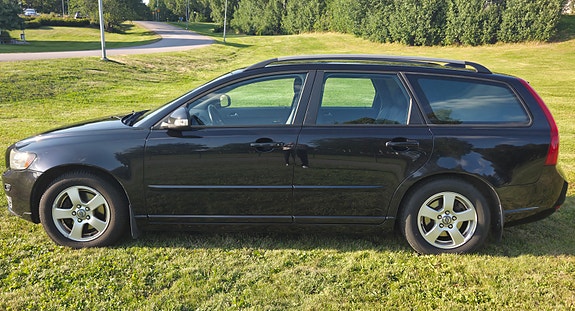 Volvo V50 5 of 12