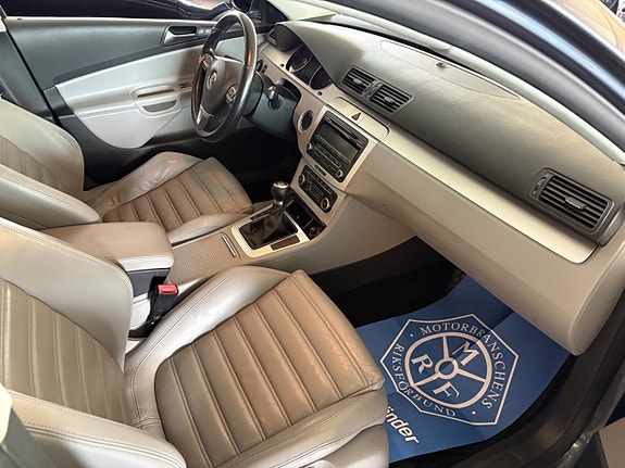 Volkswagen Passat 6 of 6