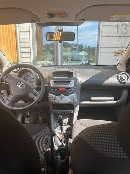 Toyota Aygo 3 of 3