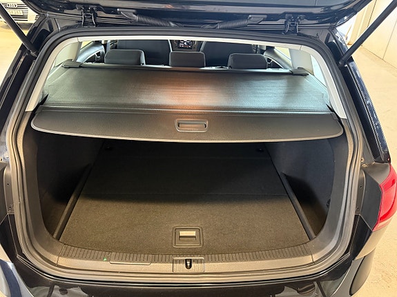 Volkswagen Golf I 9 of 12