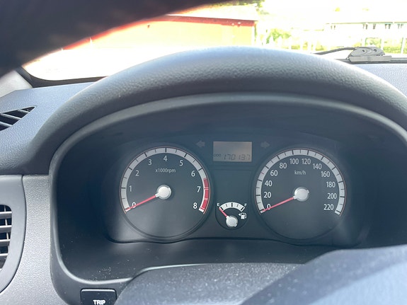 Kia Rio 14 of 14