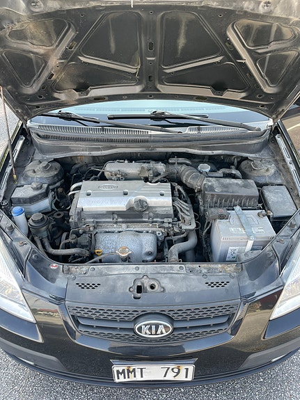 Kia Rio 5 of 14
