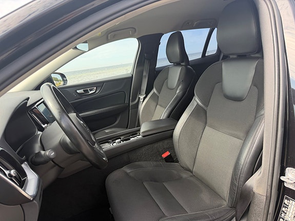 Volvo V60 9 of 17