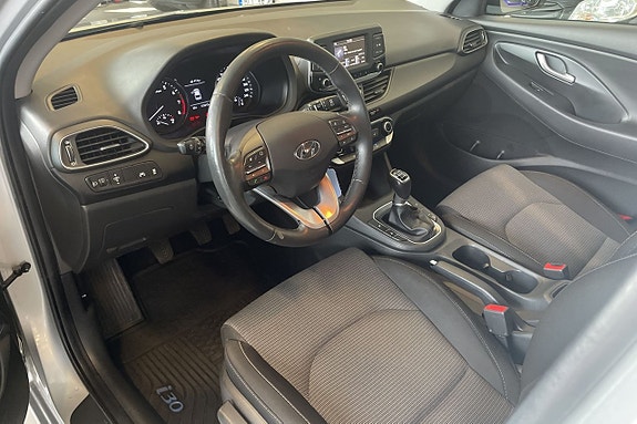 Hyundai i30 7 of 14