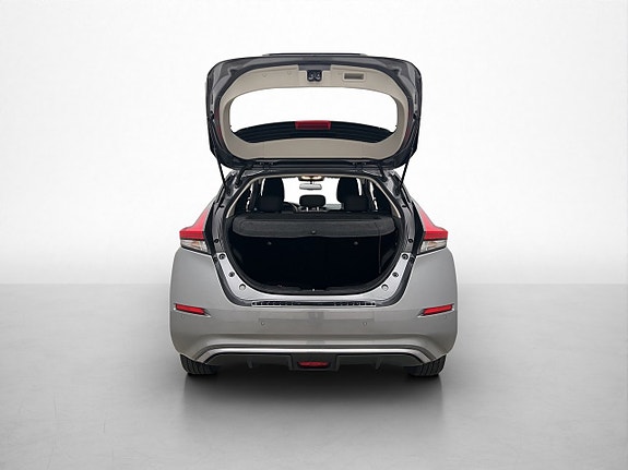 Nissan Leaf 26 of 30