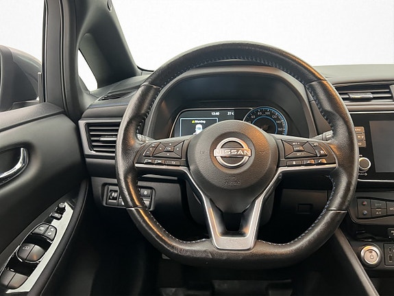Nissan Leaf 14 of 30