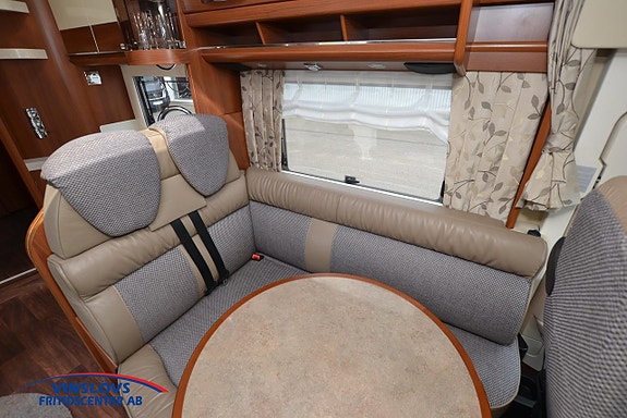 Carthago CHIC E-LINE I58XL LINER 5 of 15