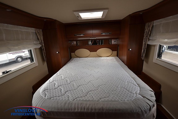Carthago CHIC E-LINE I58XL LINER 11 of 15