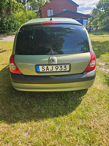 Renault Clio 3 of 5