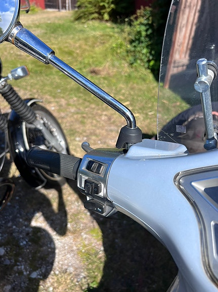 Vespa Primavera 21 of 23