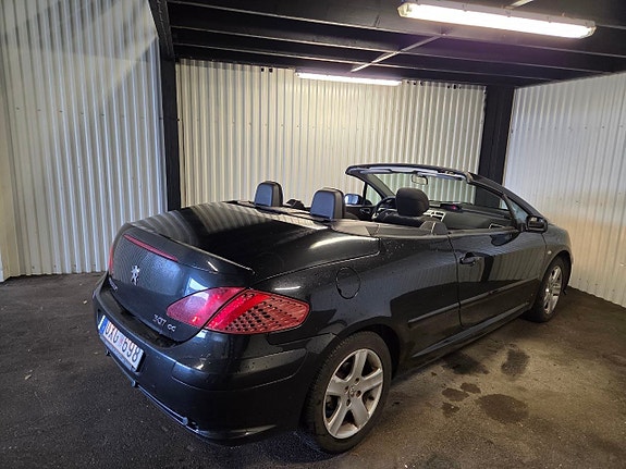 Peugeot 307 CC 8 of 10