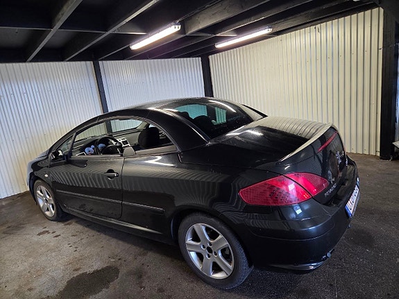Peugeot 307 CC 6 of 10