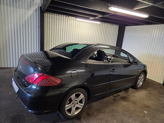 Peugeot 307 CC 7 of 10