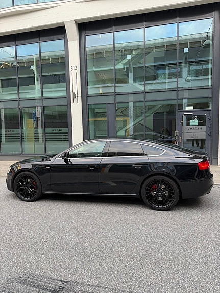 Audi A5 3 of 11