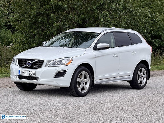 Volvo XC60 3 of 15