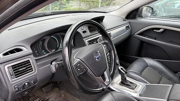 Volvo V70 10 of 10