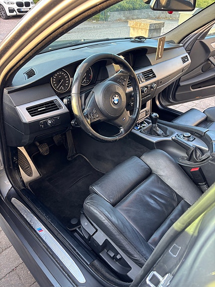 BMW 530d 5 of 11