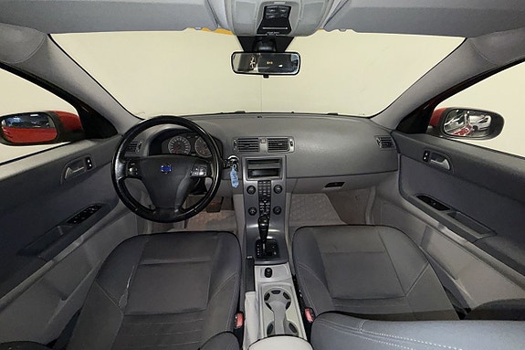 Volvo V50 8 of 23