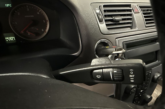 Volvo V50 17 of 23