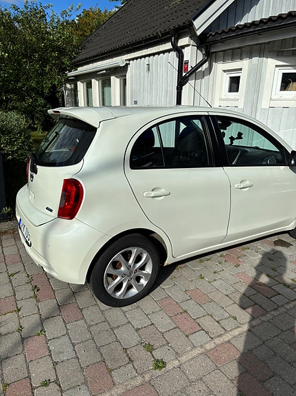 Nissan Micra 3 of 7