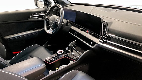 Kia Sportage 3 of 9