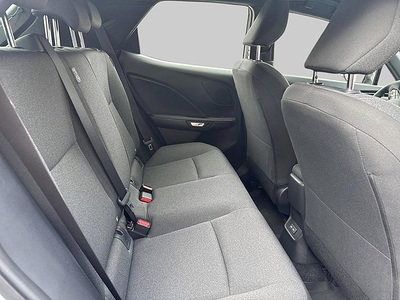 Lexus LBX 7 of 12