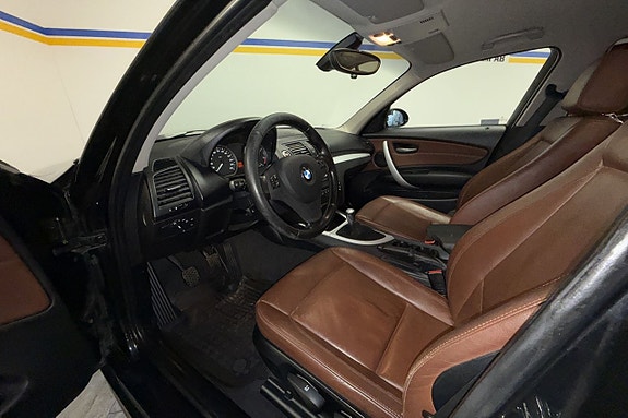 BMW 118d 16 of 27