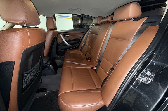 BMW 118d 14 of 27