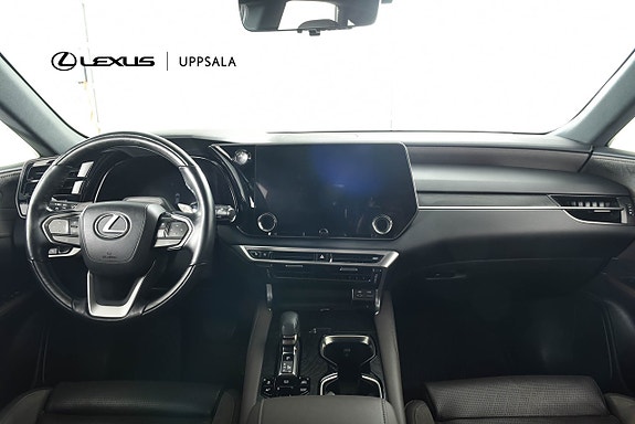 Lexus RX450h+ 8 of 18