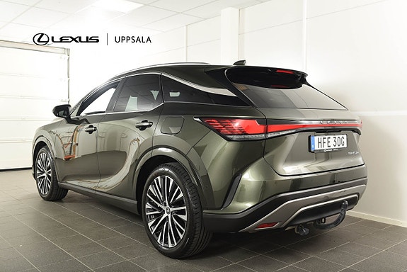 Lexus RX450h+ 2 of 18