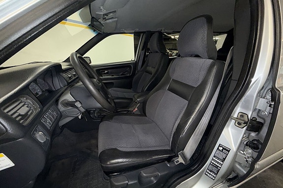 Volvo V70 15 of 24