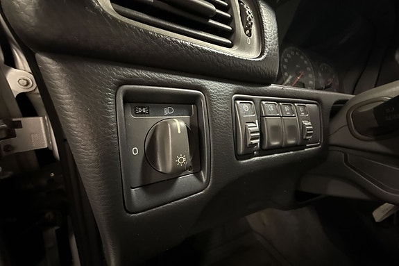Volvo V70 20 of 24