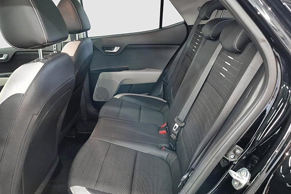 Kia Stonic 8 of 11