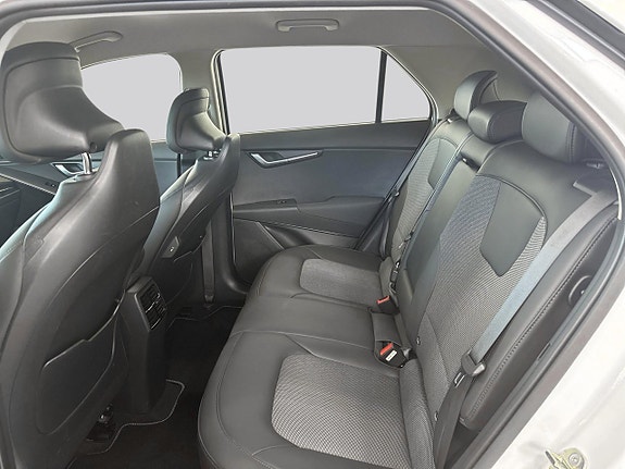 Kia Niro 9 of 14